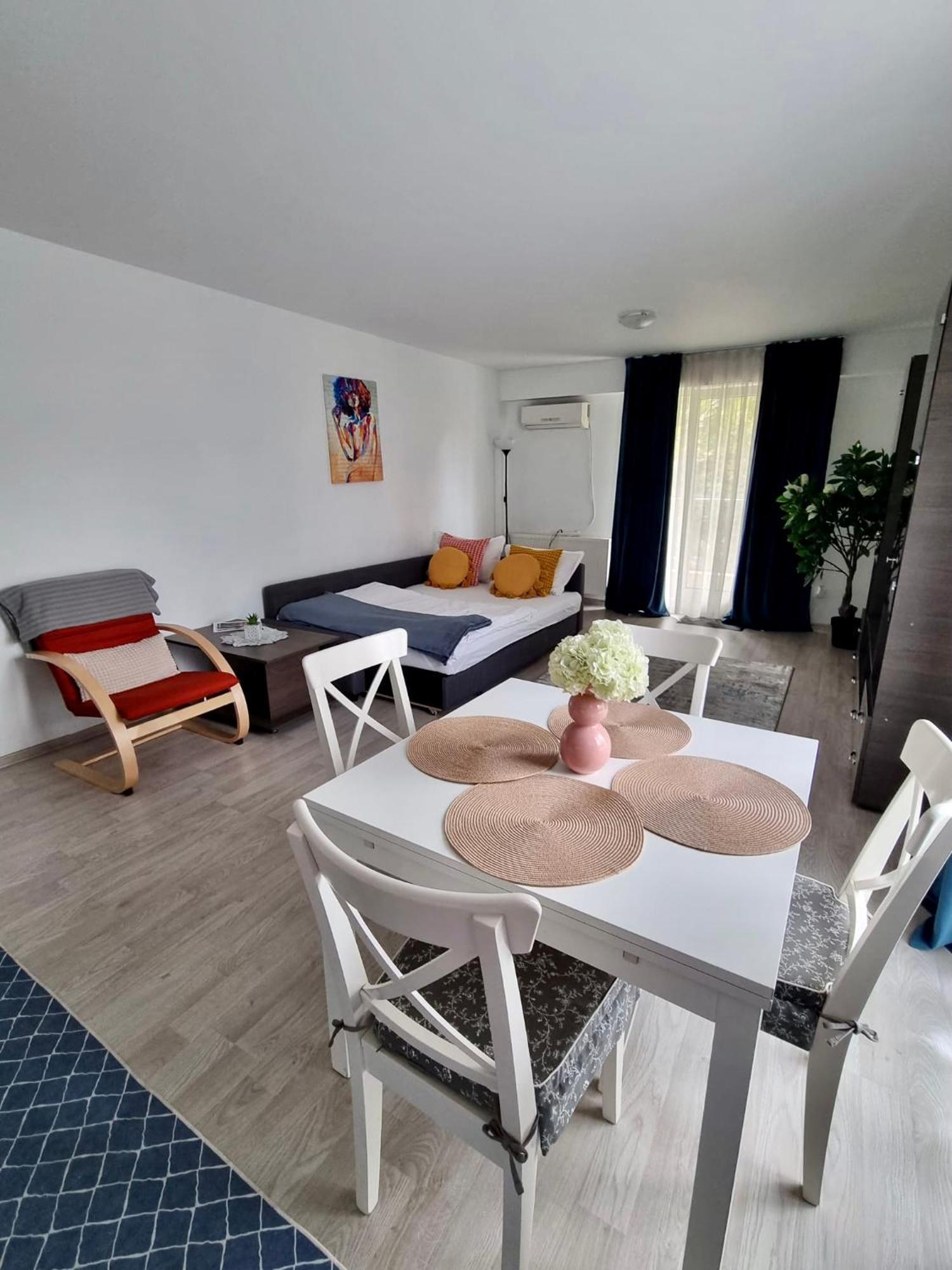 Fly Airport Residences & Therme-Self Check-In Otopeni Exteriér fotografie